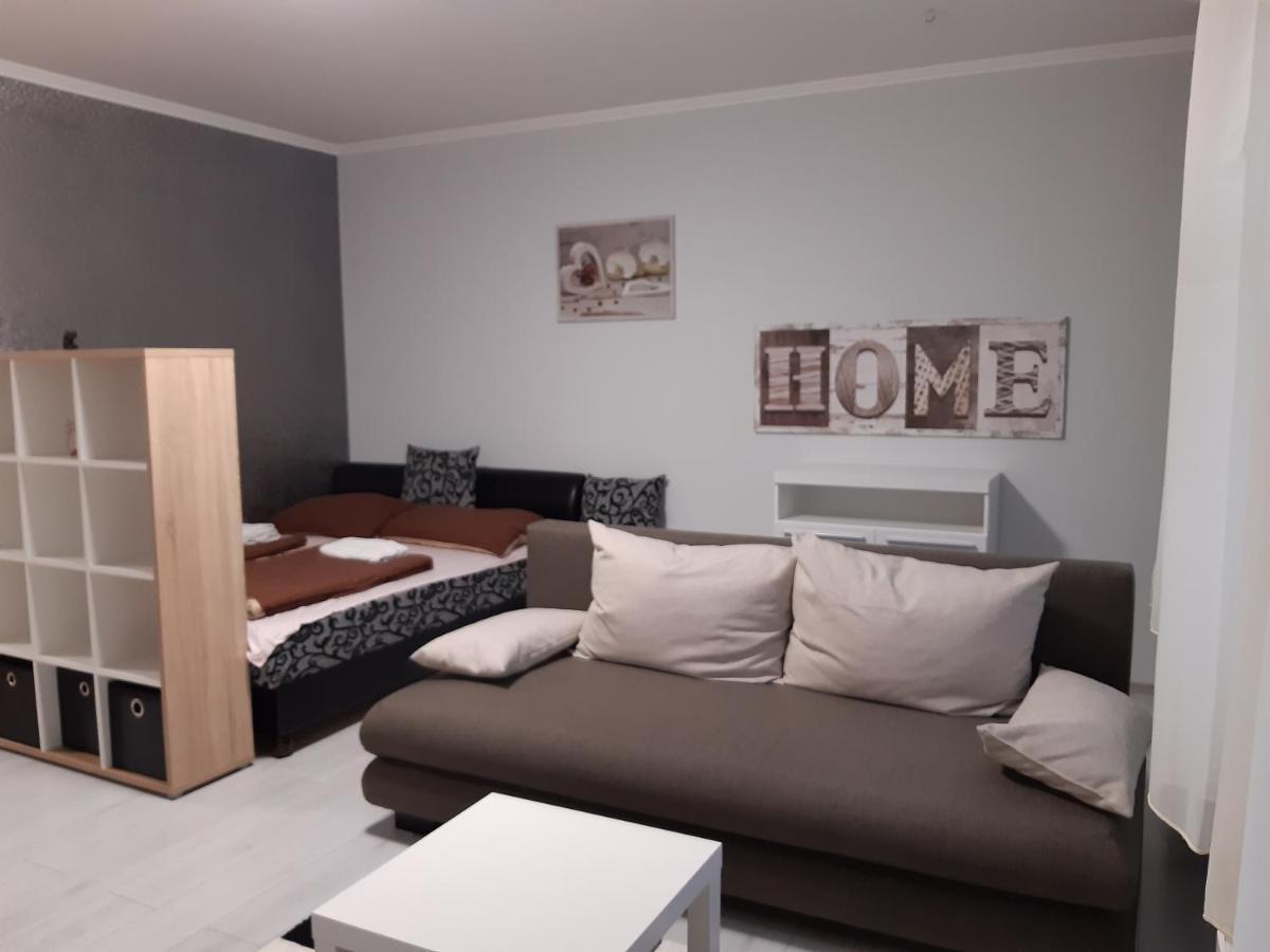 Appartement Pipacs à Bekescsaba Extérieur photo